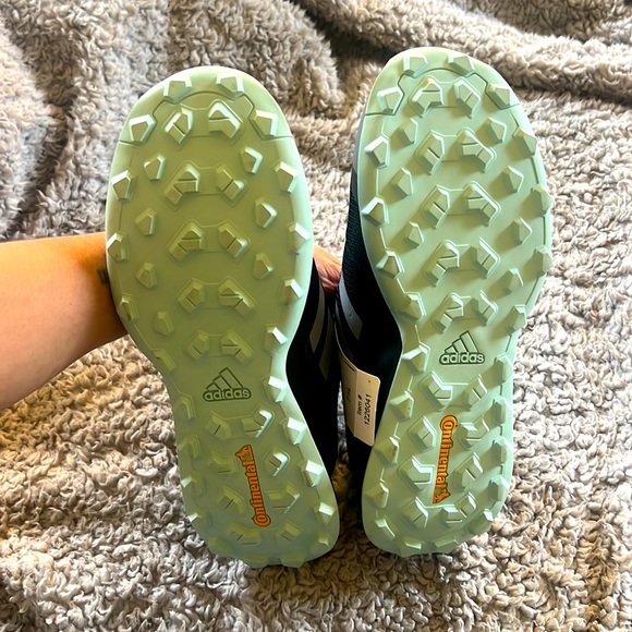 Adidas Terrex - Picture 4 of 5